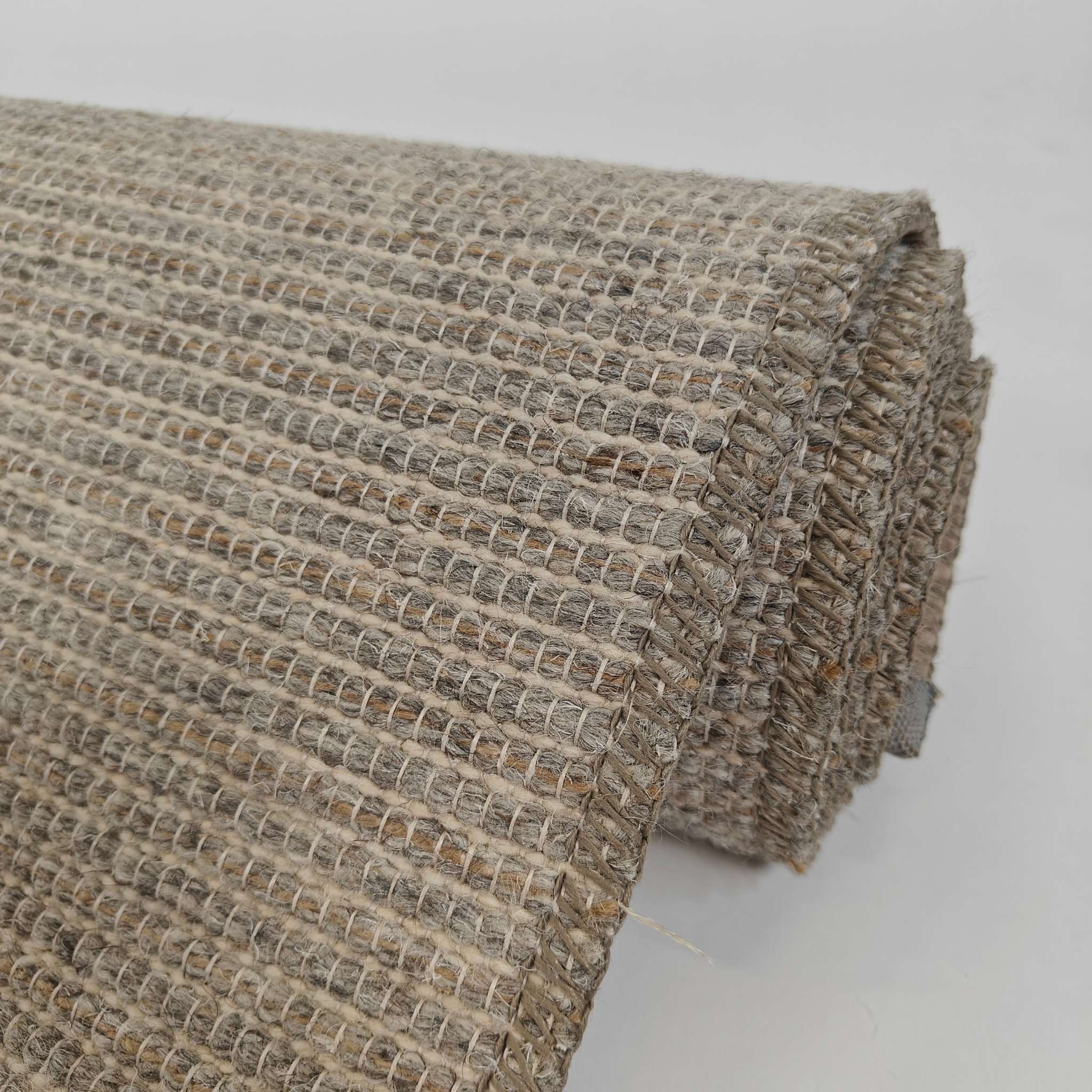 Aava Wool rug - light gray