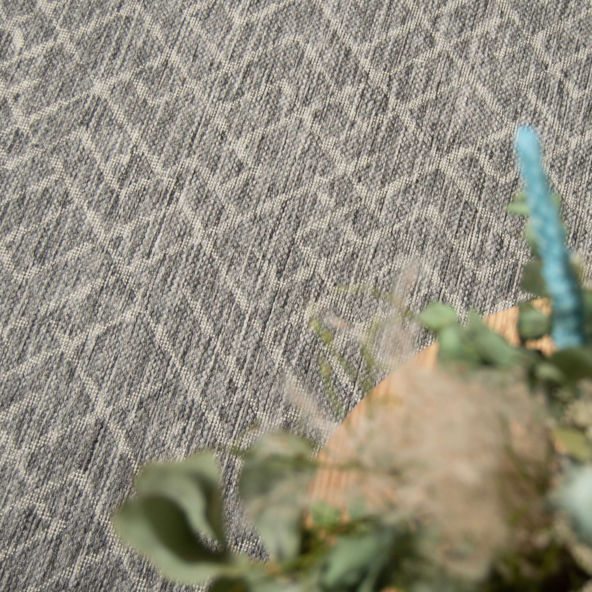 Alta rubber backed Rug Roll - gray