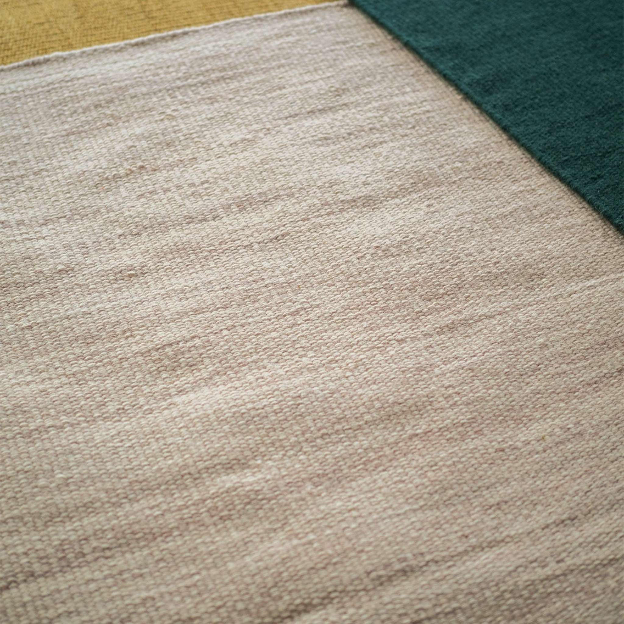 Finarte Norm Wool rug - Light pink
