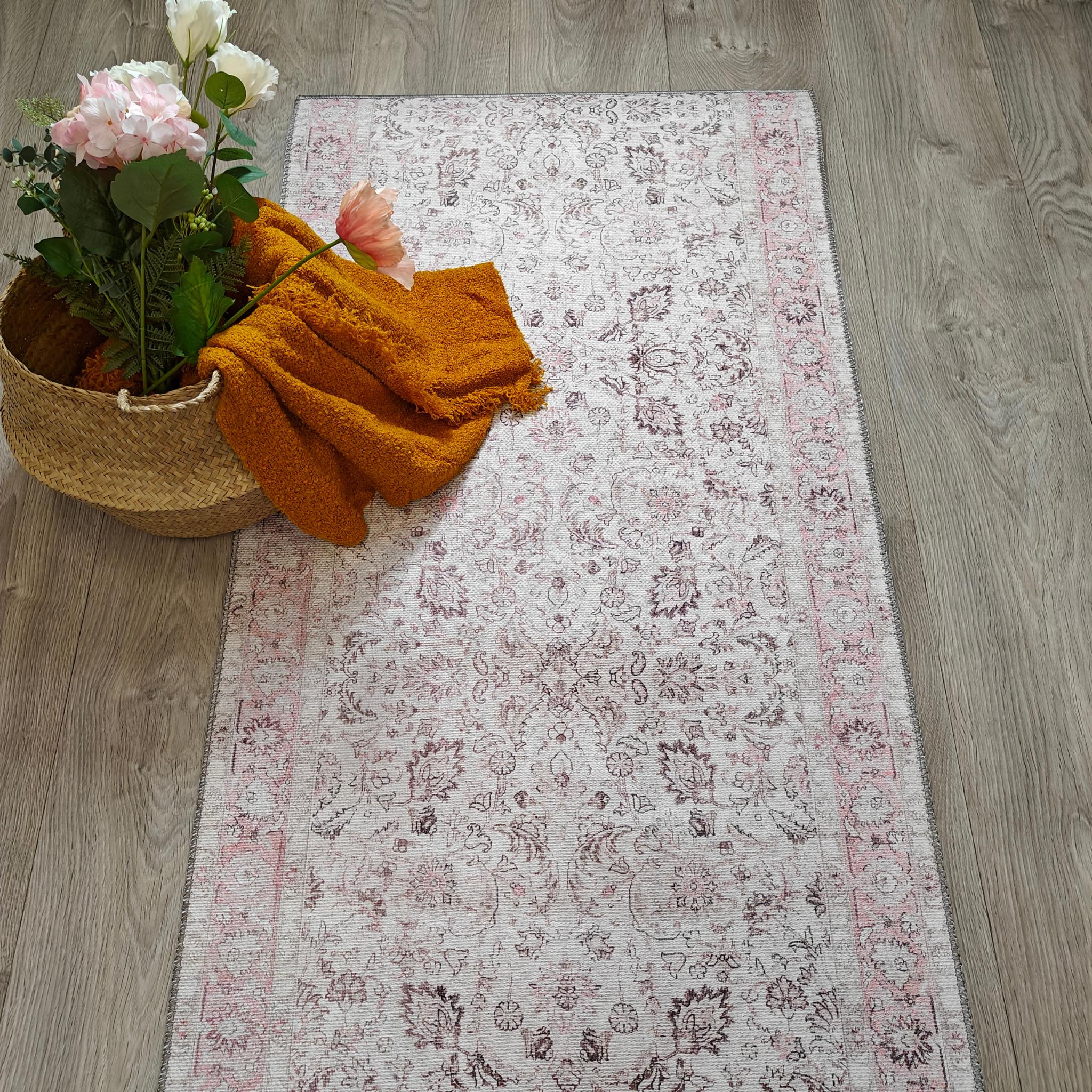 Layla Oriental Rug Roll - pink