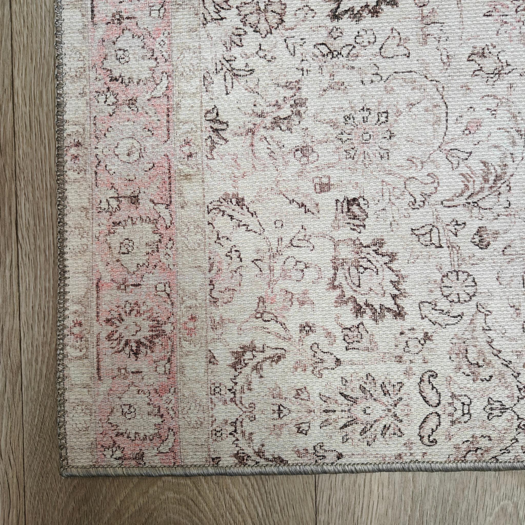 Layla Oriental Rug Roll - pink