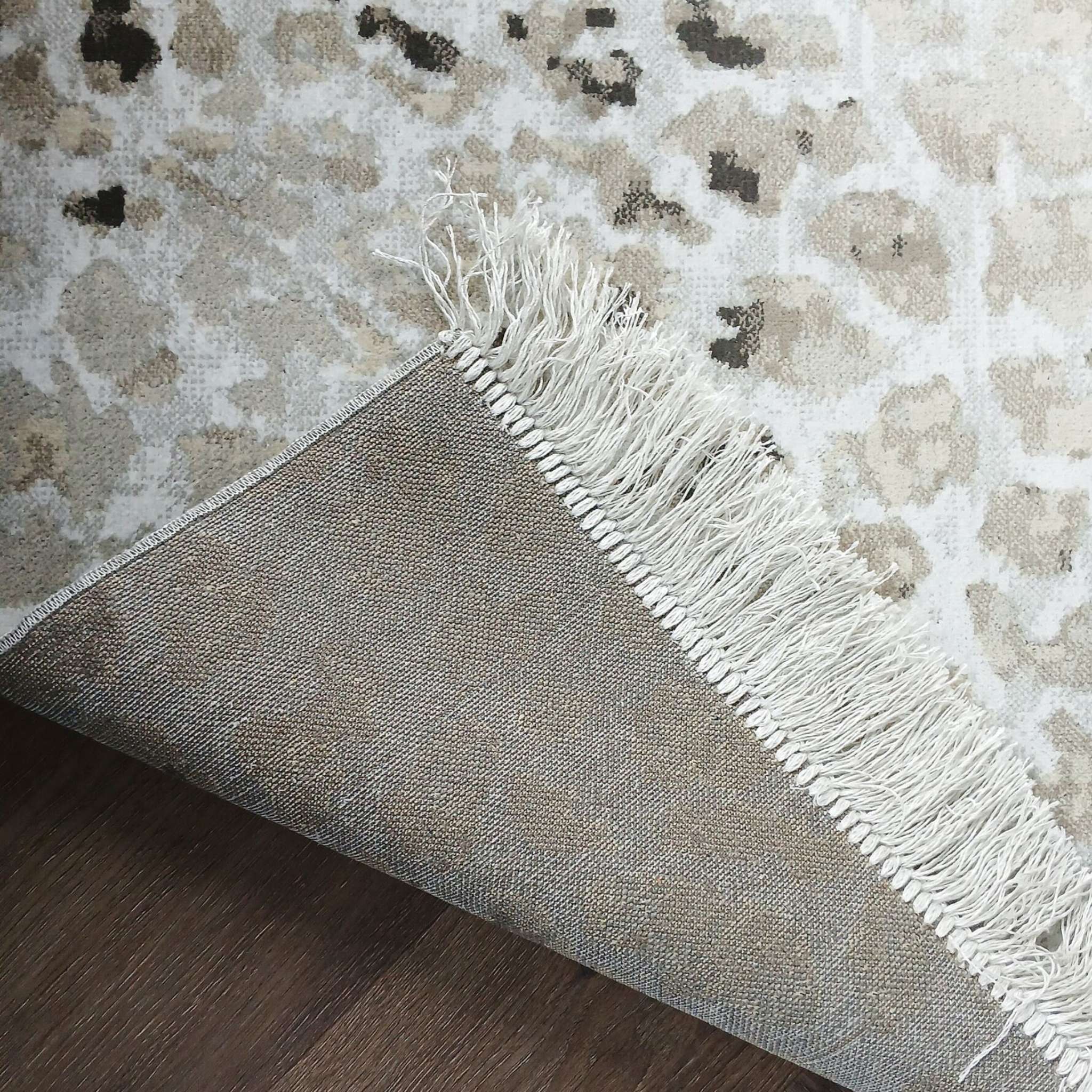 Leona viskoosimatto - moniväri