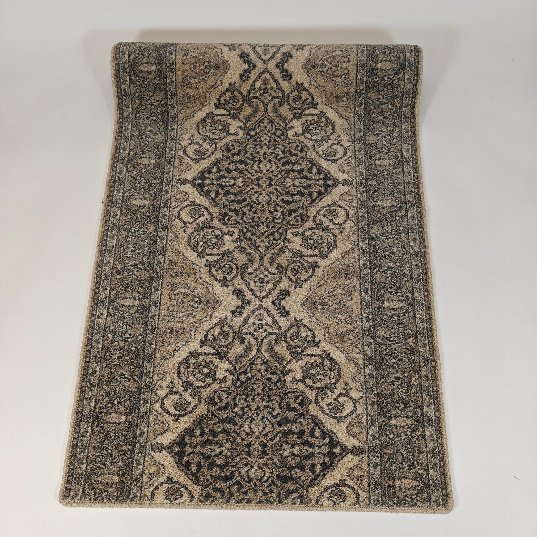 Leyla Oriental Wool rug roll - linen