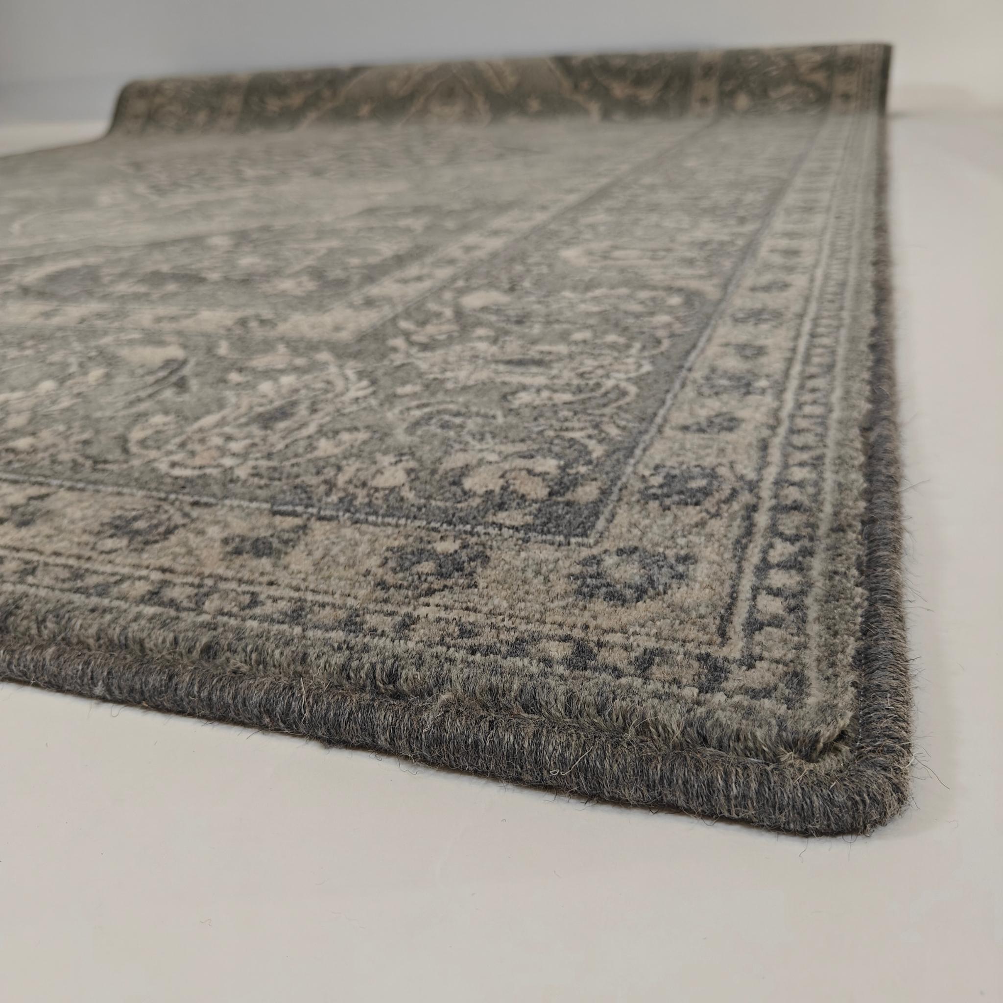 Leyla villamatto - tummanharmaa