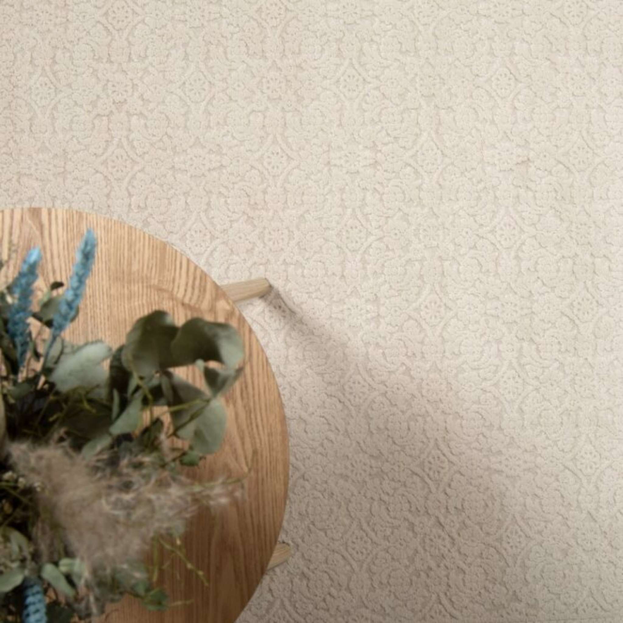 Lilian Pile rug - natural white