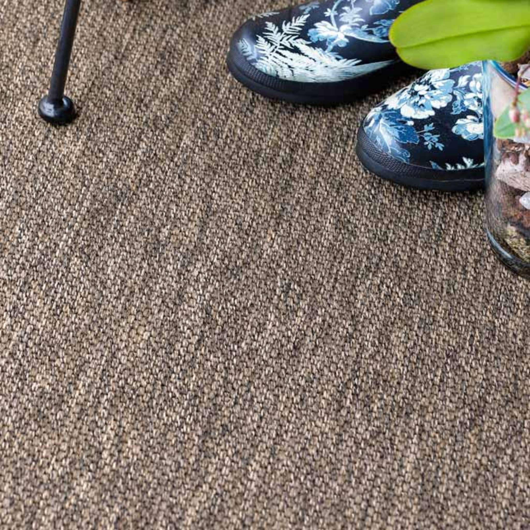 Narma VAGABOND sileäksi kudottu matto, omalla mitalla - khaki