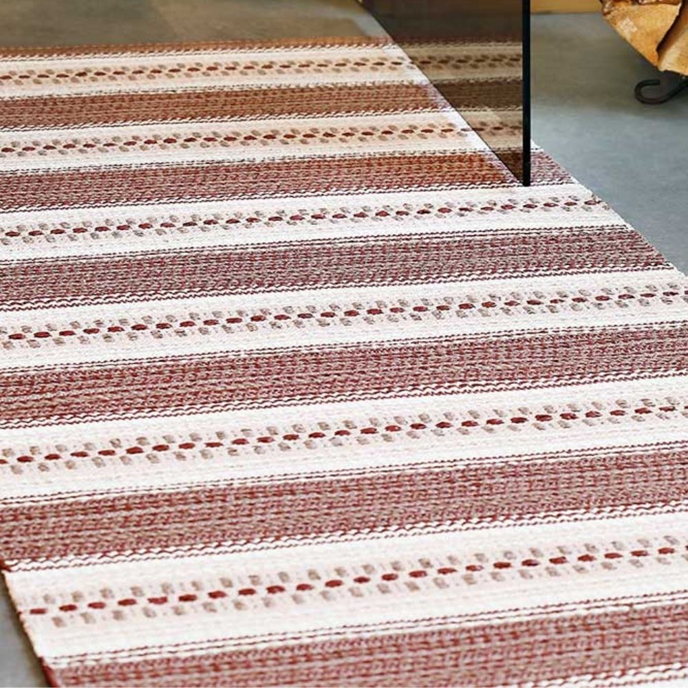Narma RUNÖ Vinyl rug - red/white