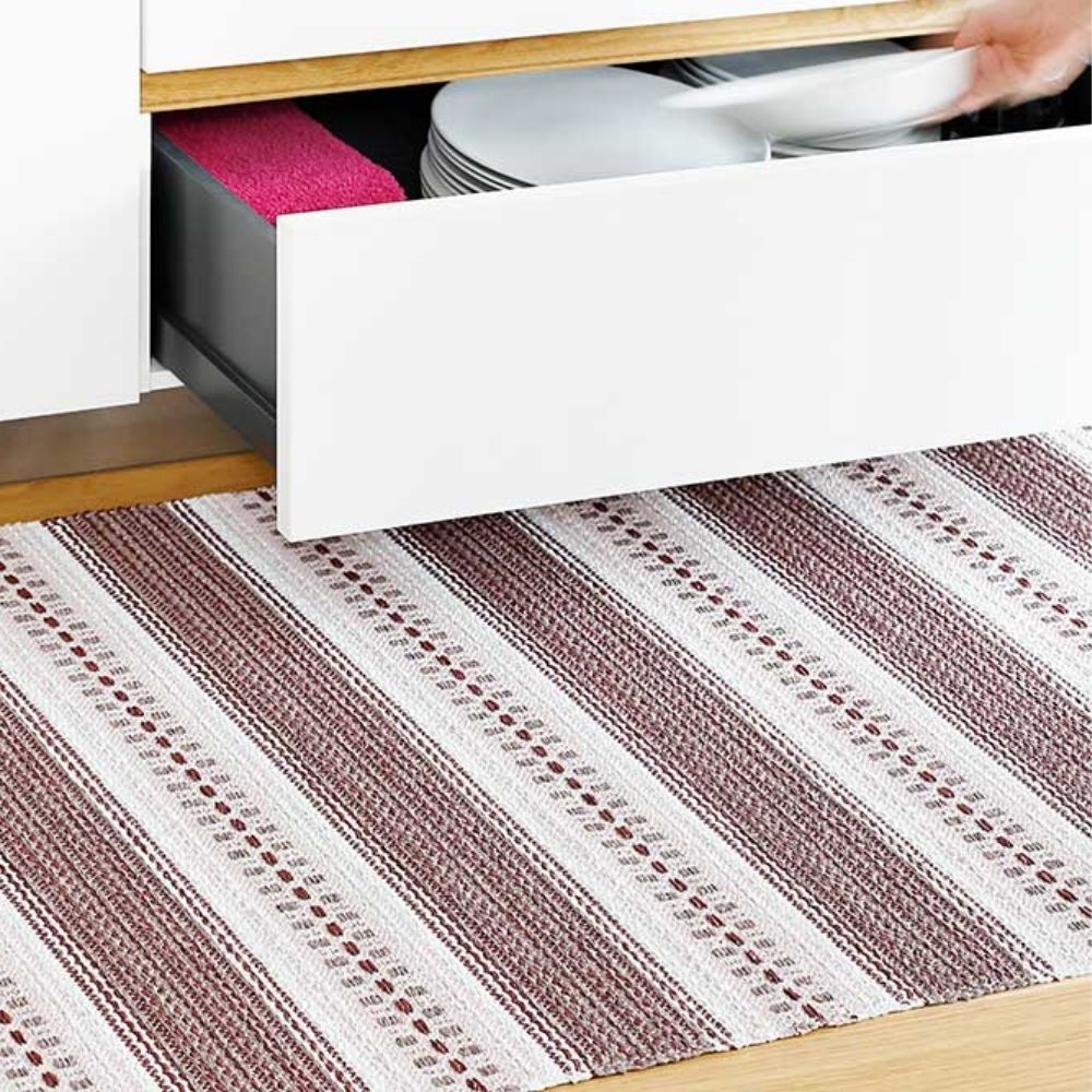 Narma RUNÖ Vinyl rug - red/white
