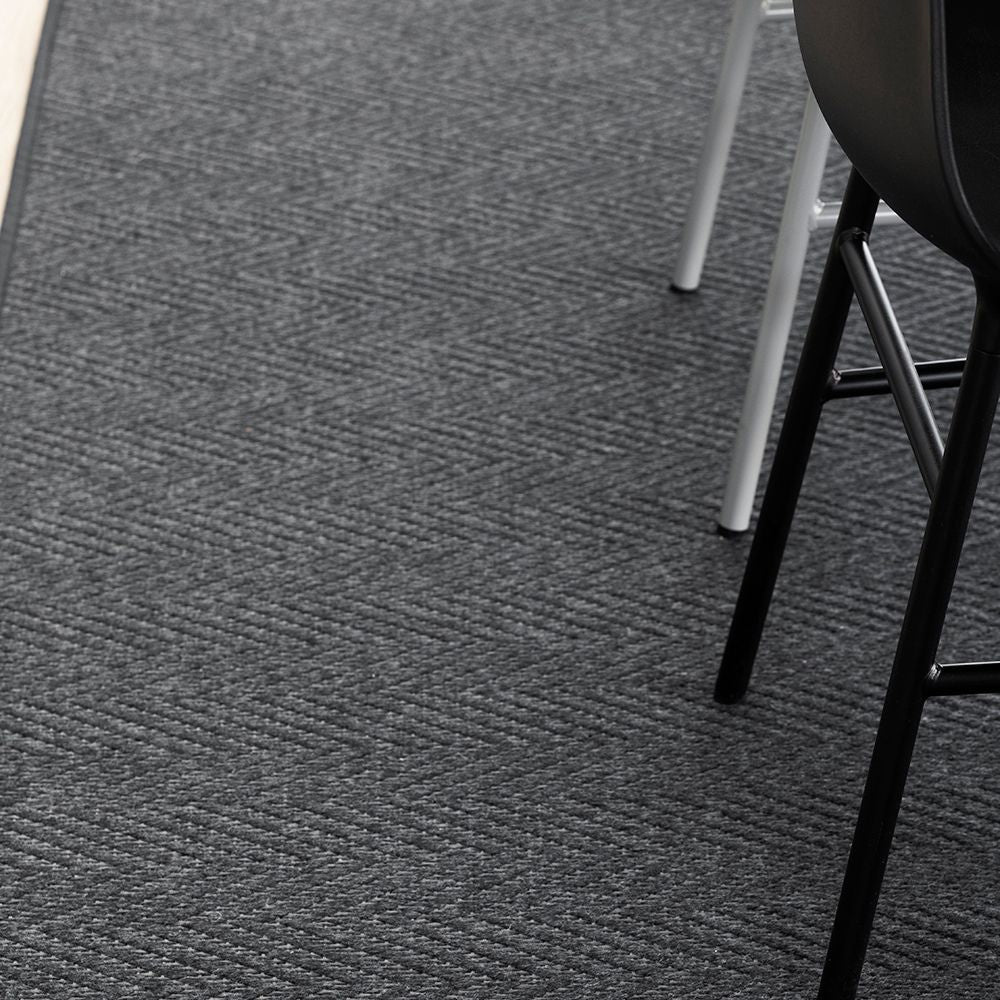 VM Carpet Elsa matto - 79 musta