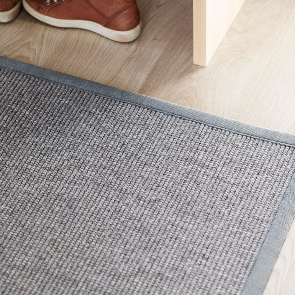 VM Carpet Esmeralda matto - 77 harmaa