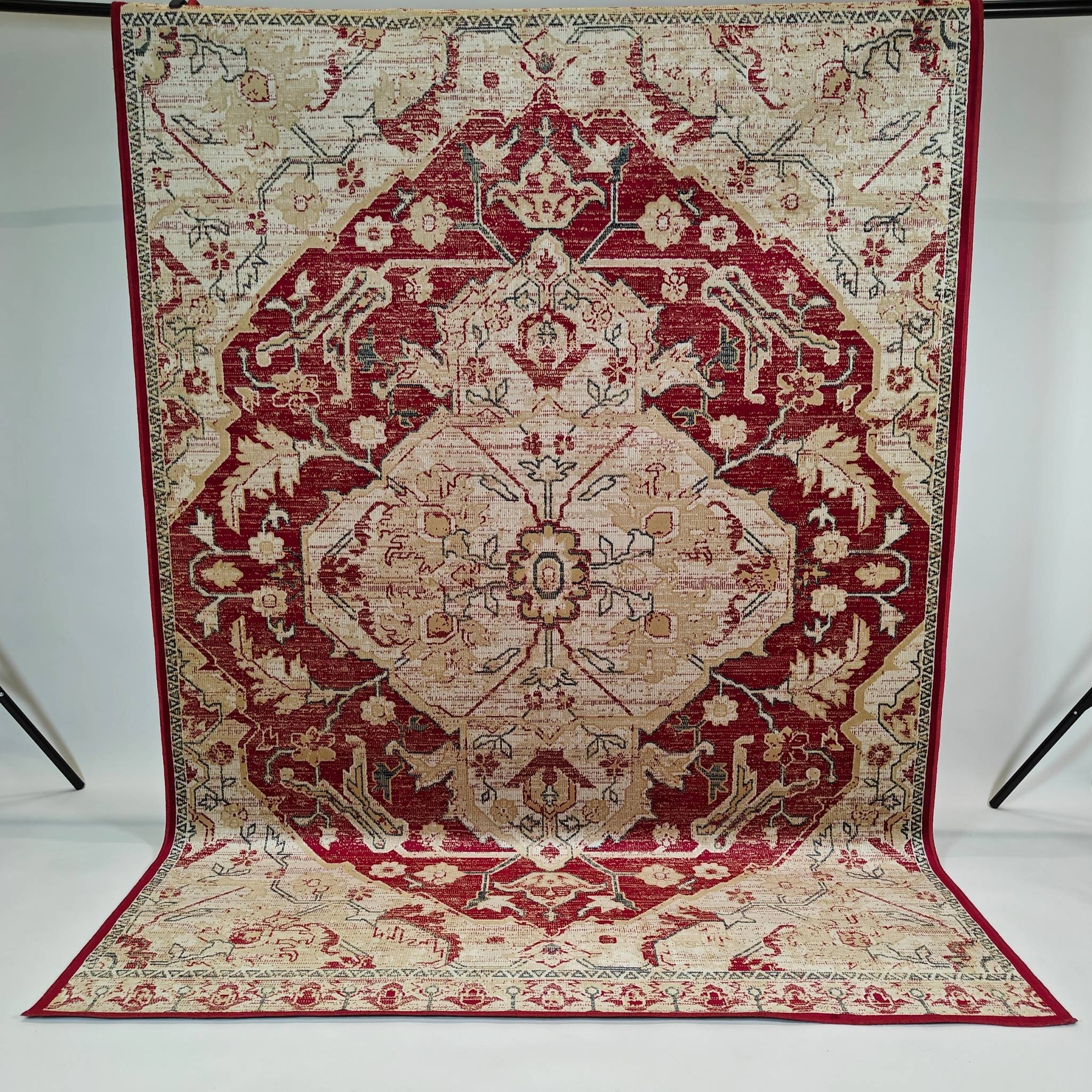 Valencia Viscose rug - red