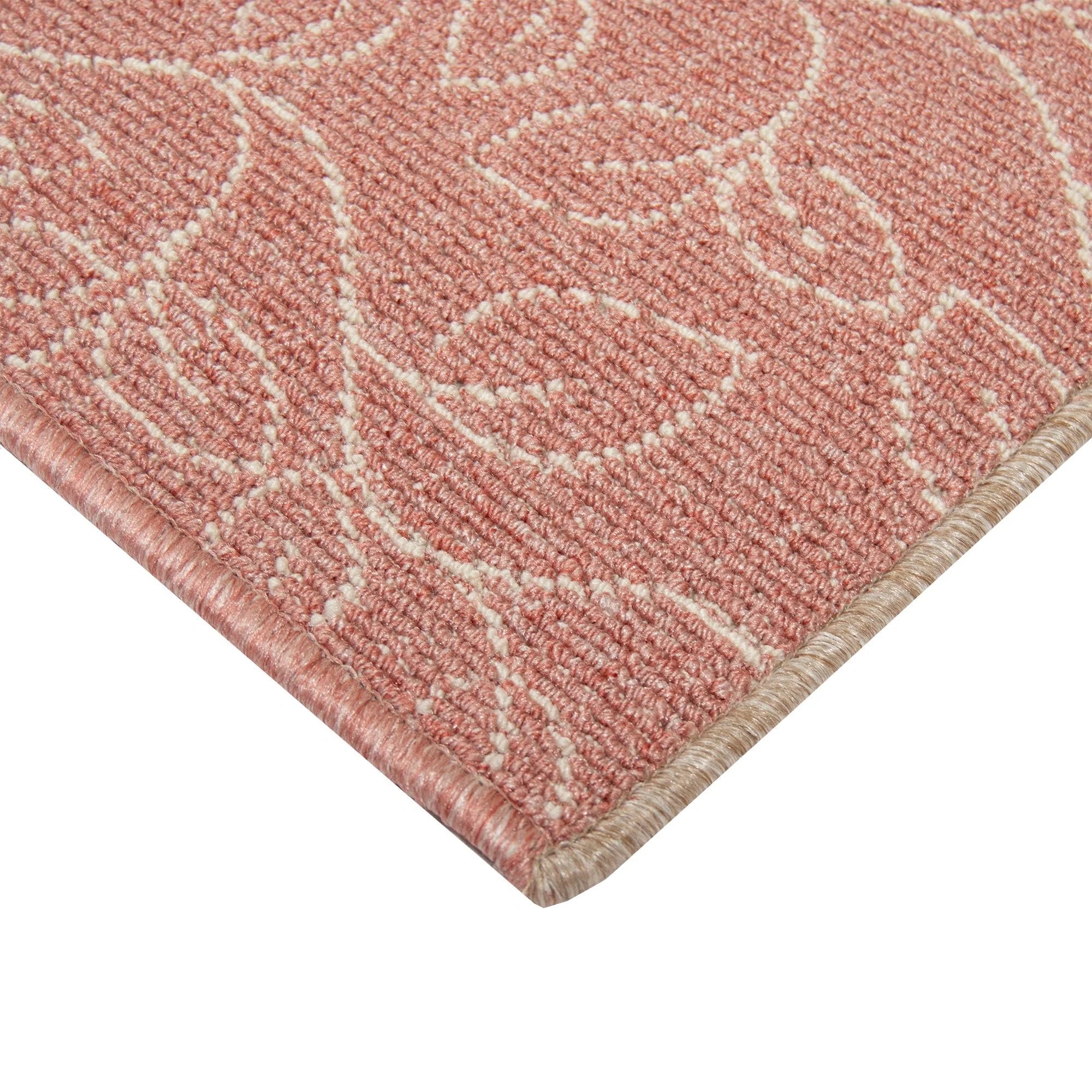 Belinda Runner rug roll - pink