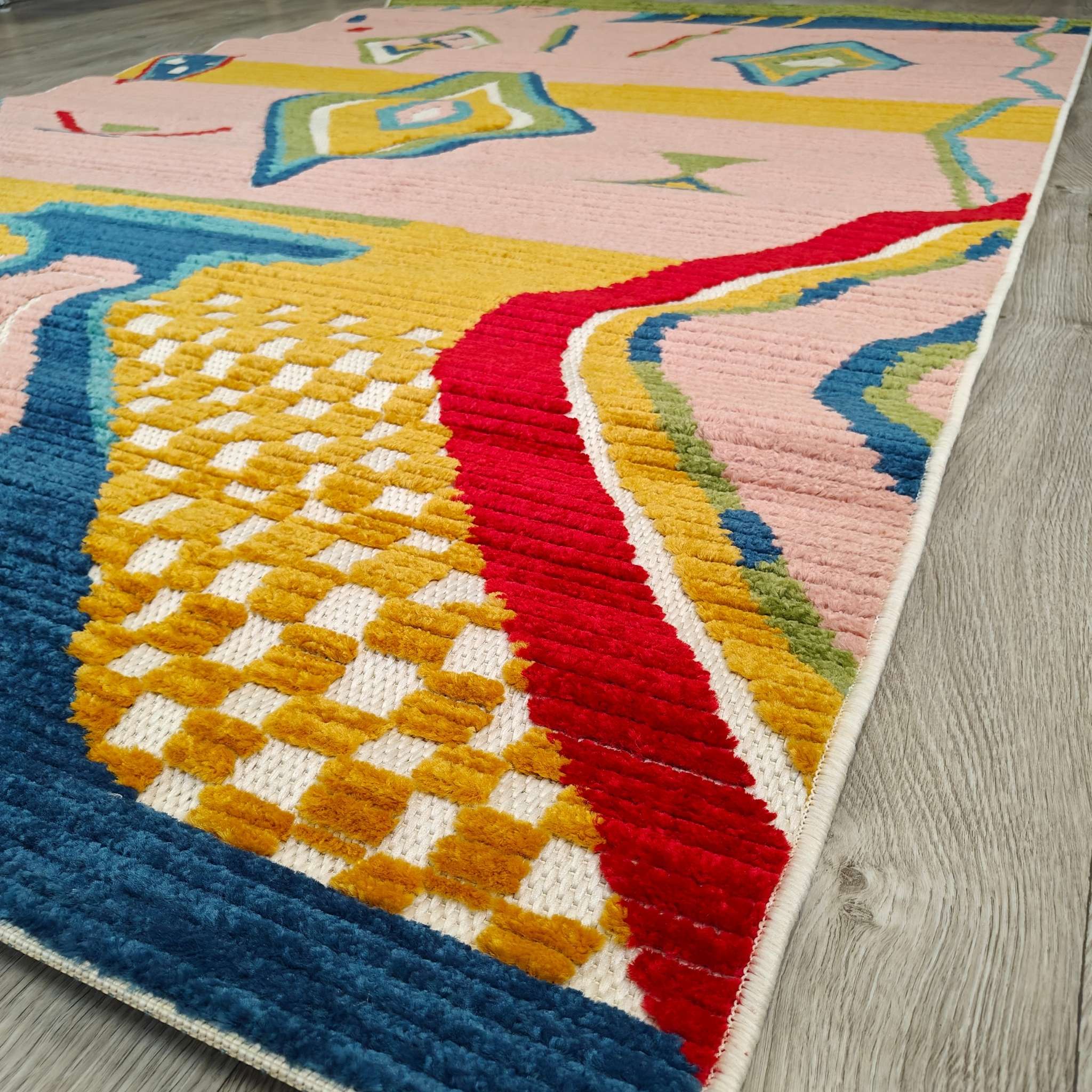 Fiesta low pile Rug - beige-colorful