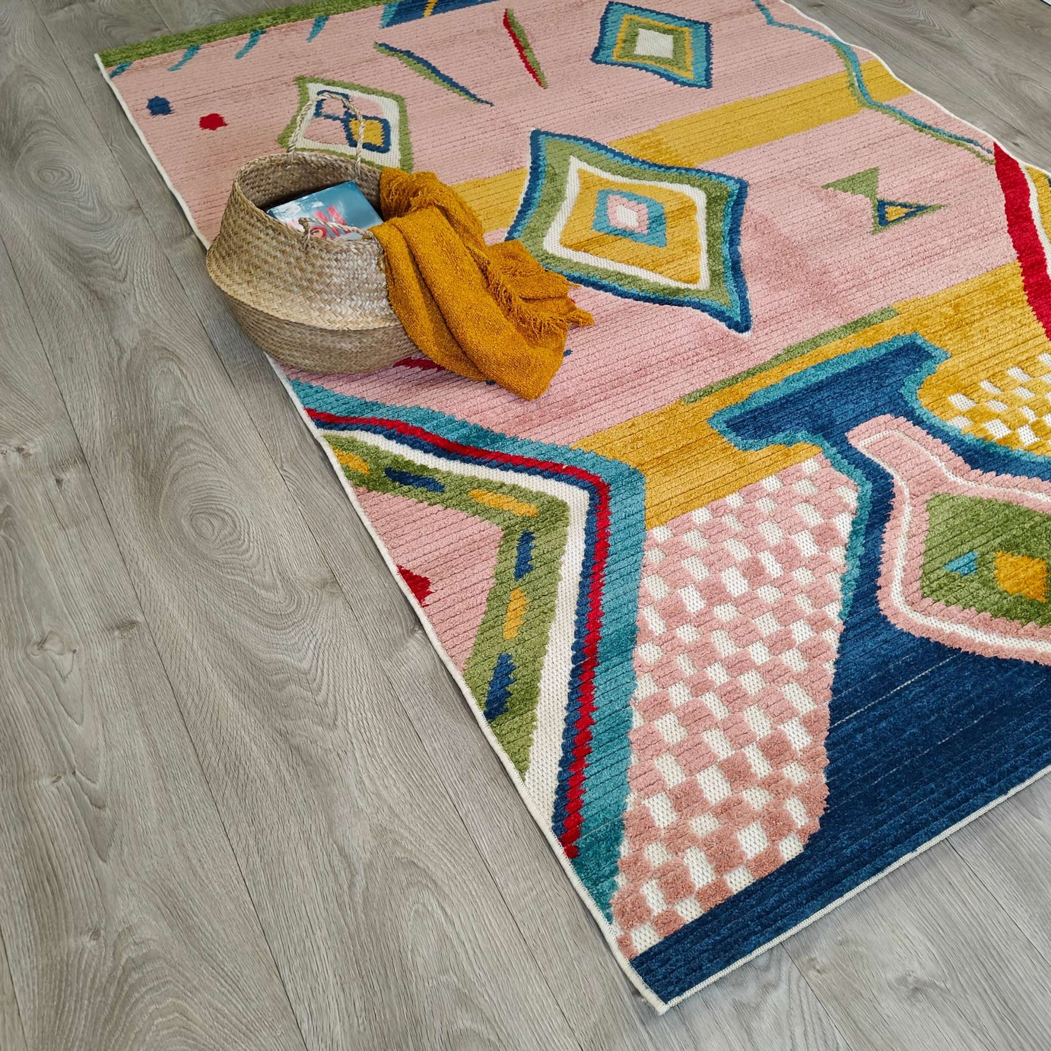 Fiesta low pile Rug - beige-colorful