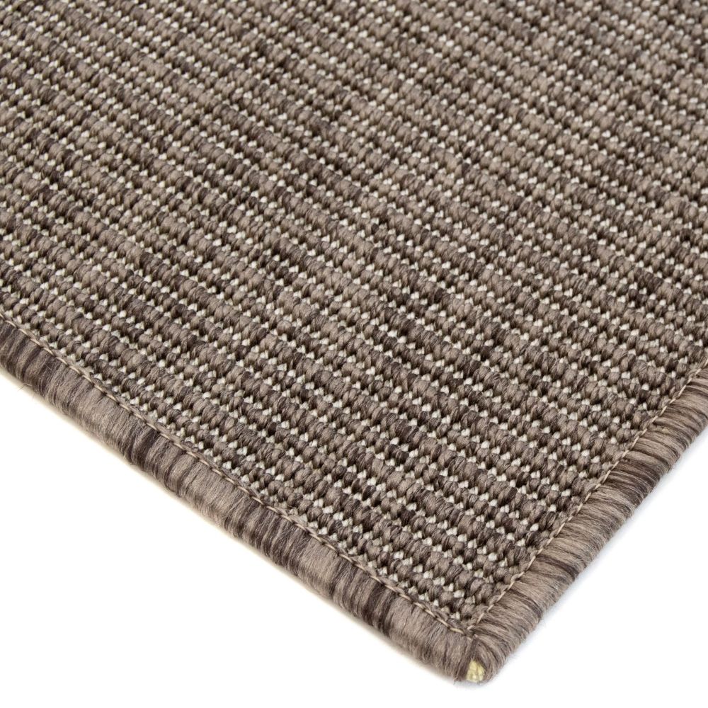 Nature helppohoitoinen matto 400cm rulla - ruskea