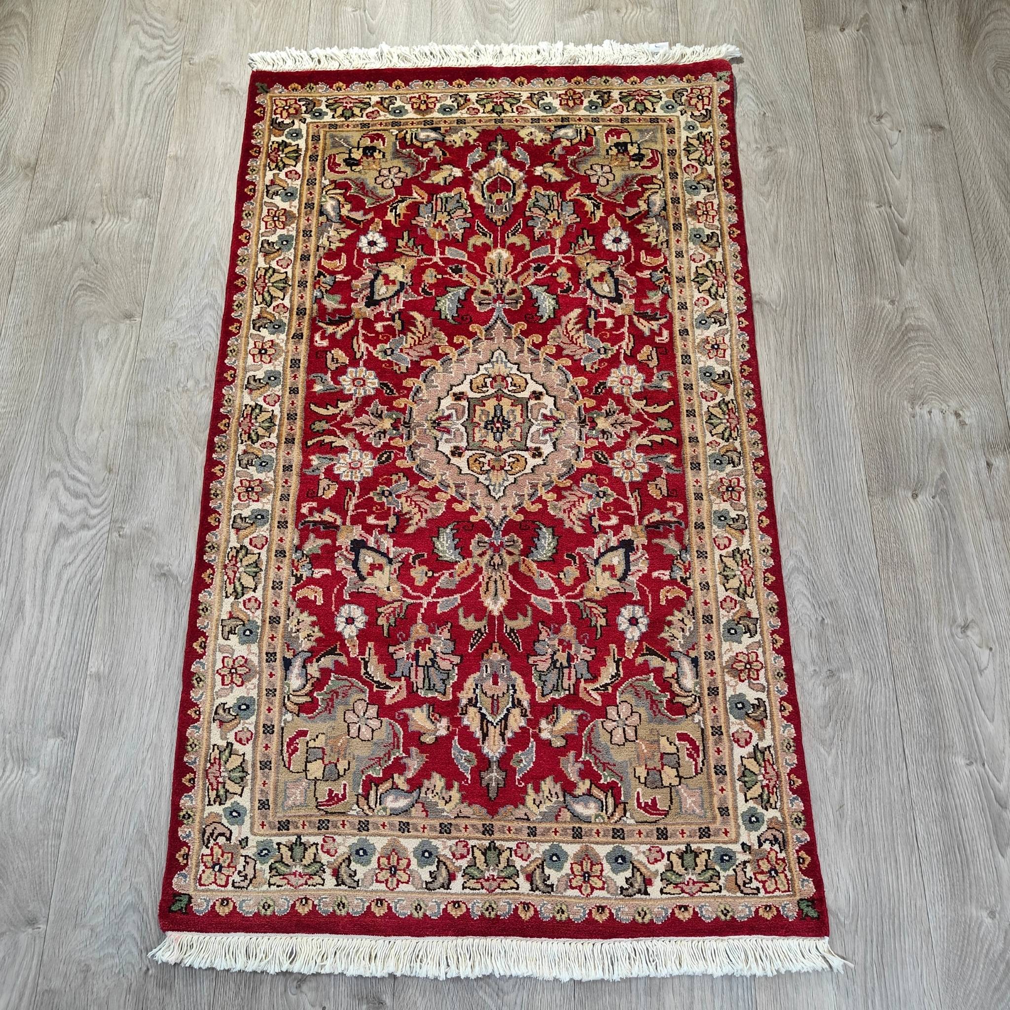 Pakistan Kashan - punainen - 94x158cm