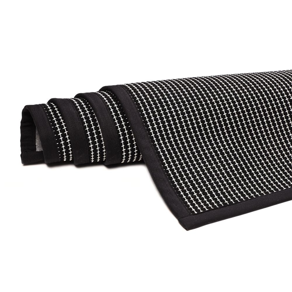 VM Carpet Lyyra2 Rug, Custom Size - 70 black
