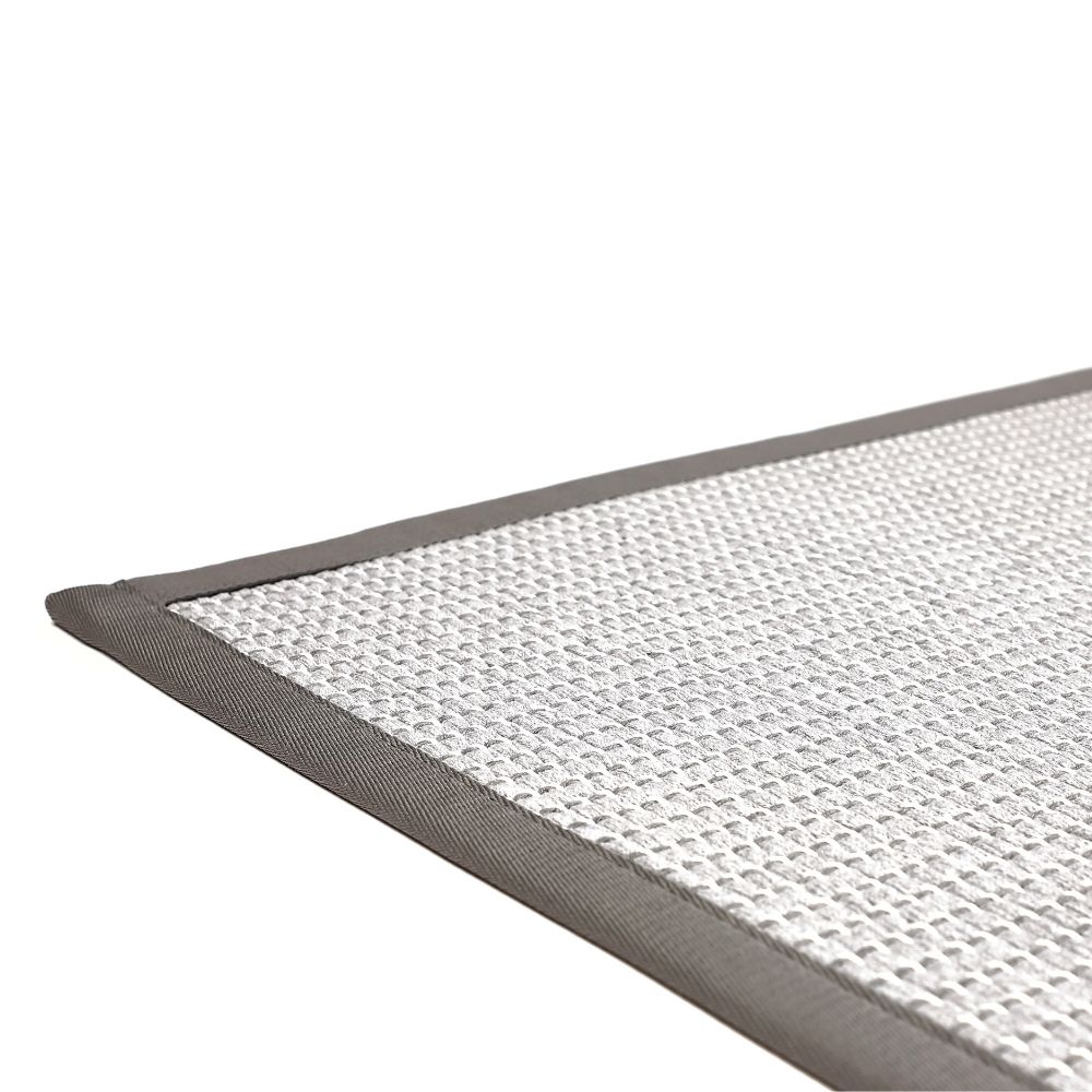 VM Carpet Lyyra2 Rug - 66 light gray