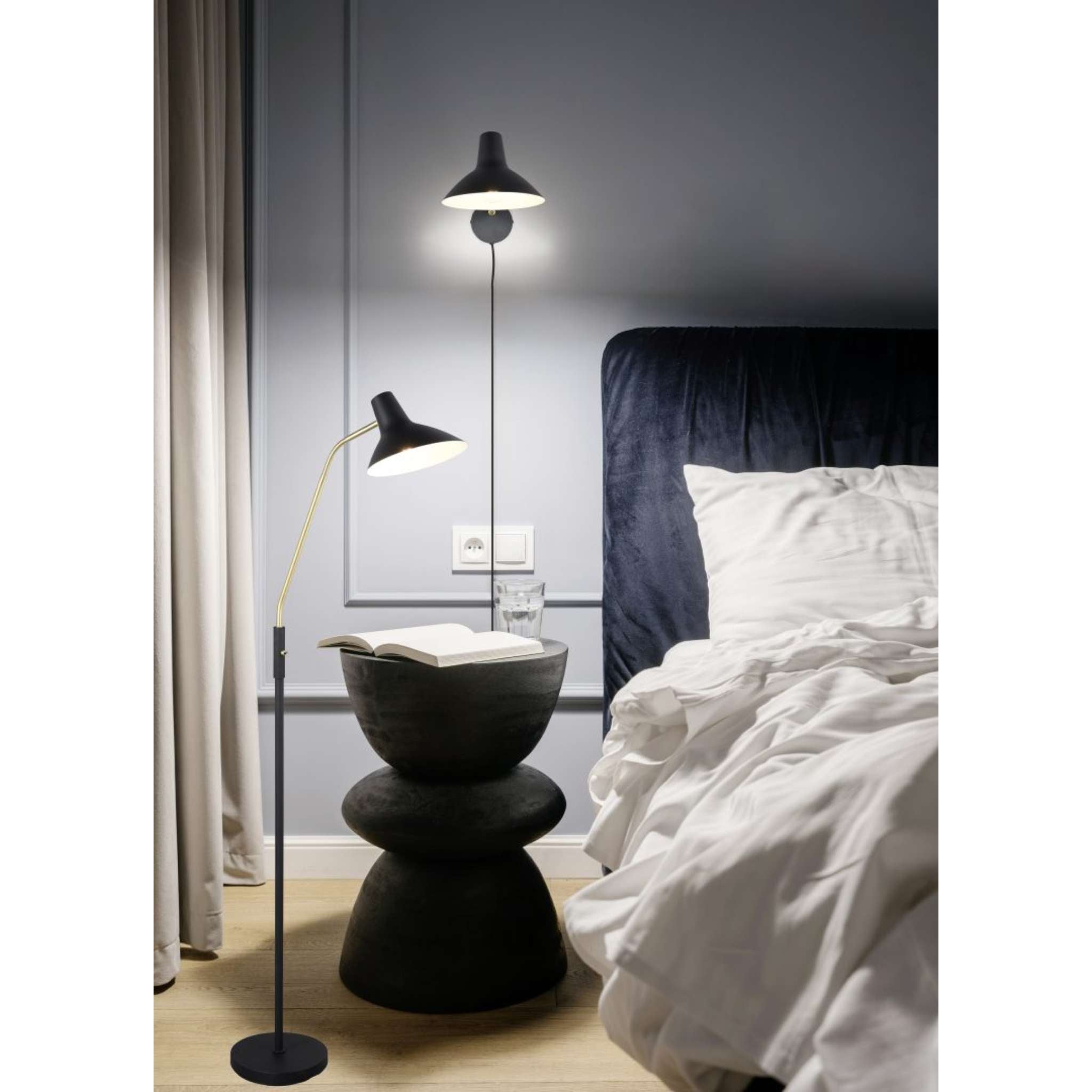 TRIO Traveller Wall light E27 - black/gold