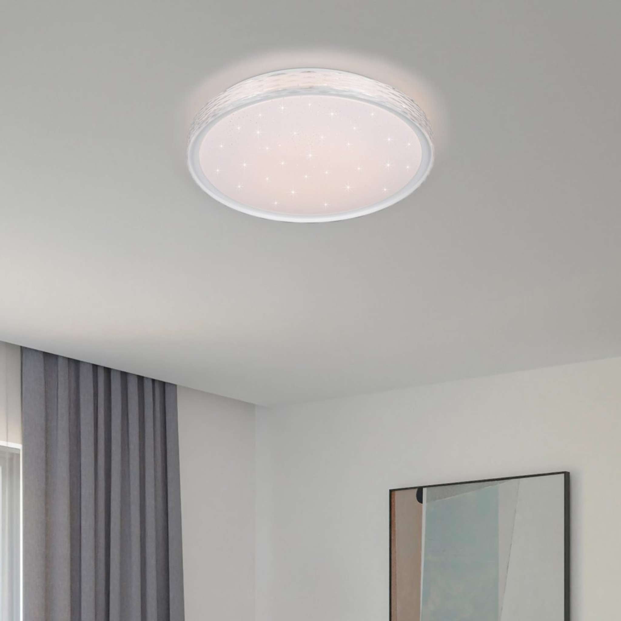 TRIO Varda LED Ceiling light 39 cm - white