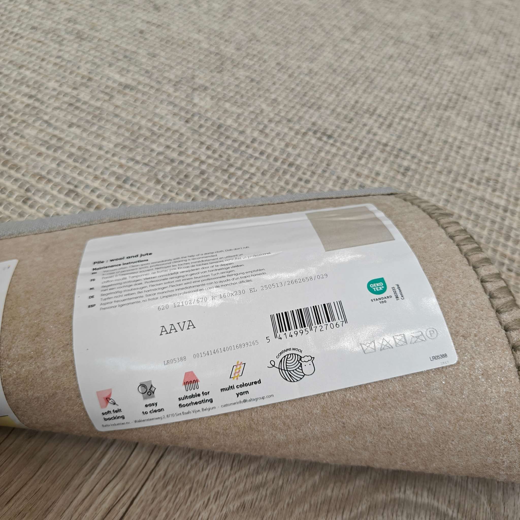 Aava Wool rug - light gray
