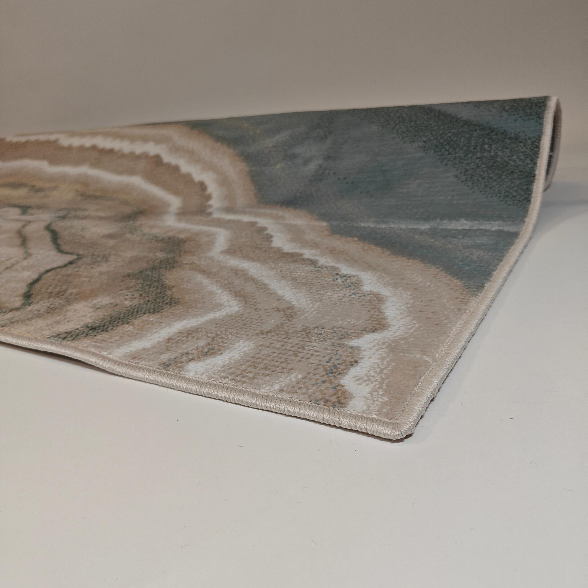 Atrani low pile Rug - Green / beige - white