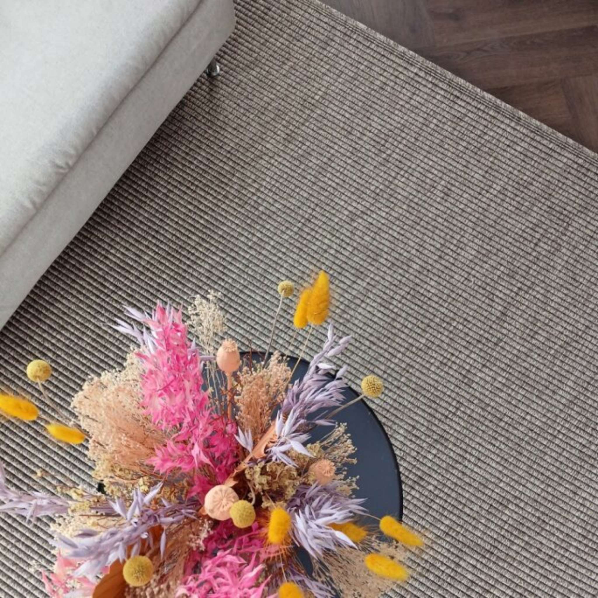Aura Easy-care rug - Linen