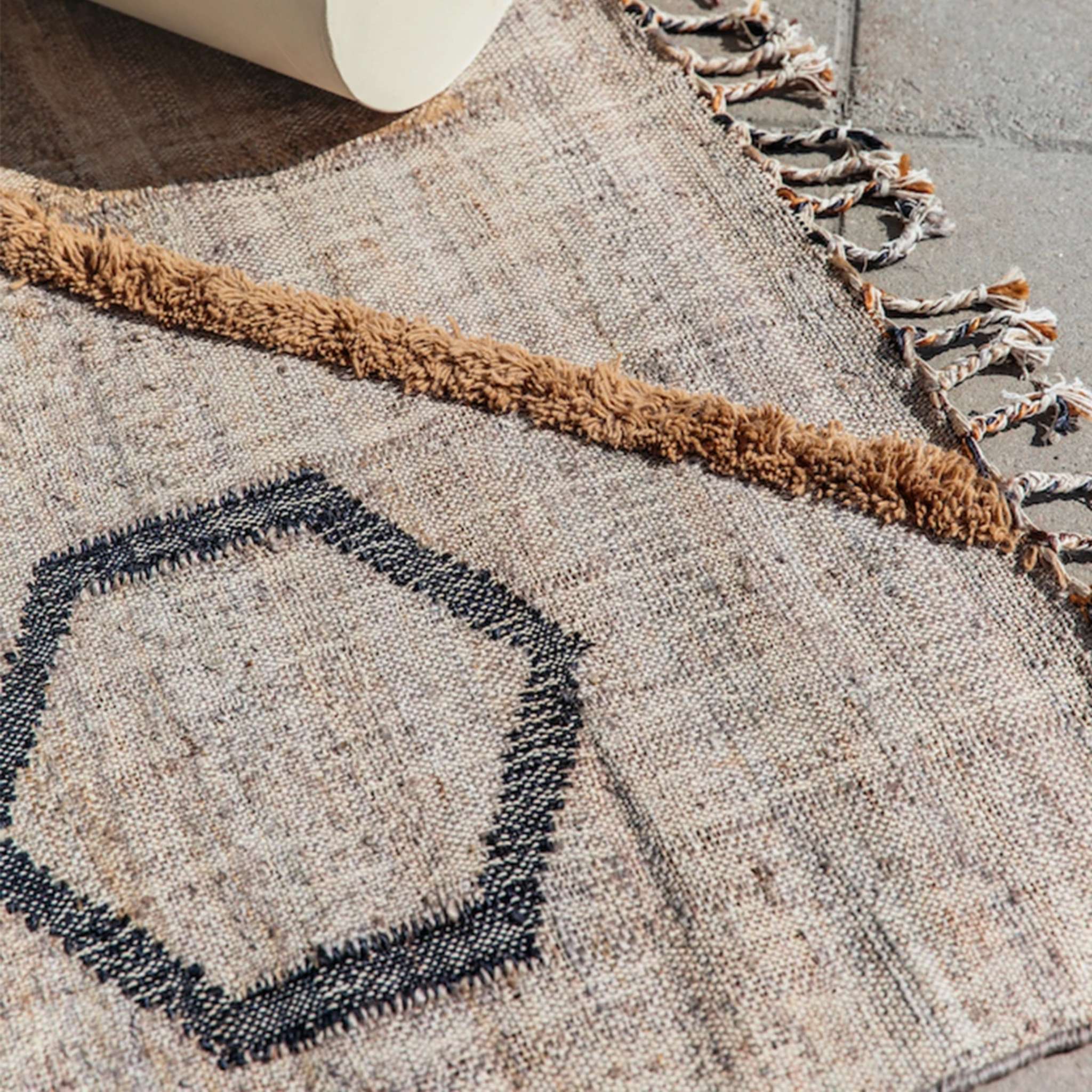 Finarte Helix jute rug - Gray