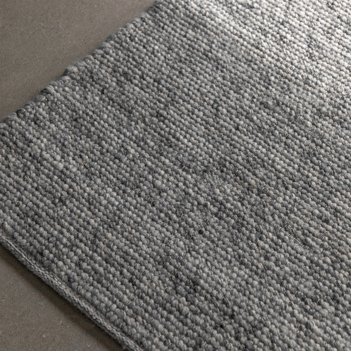 Gotland villamatto - harmaa