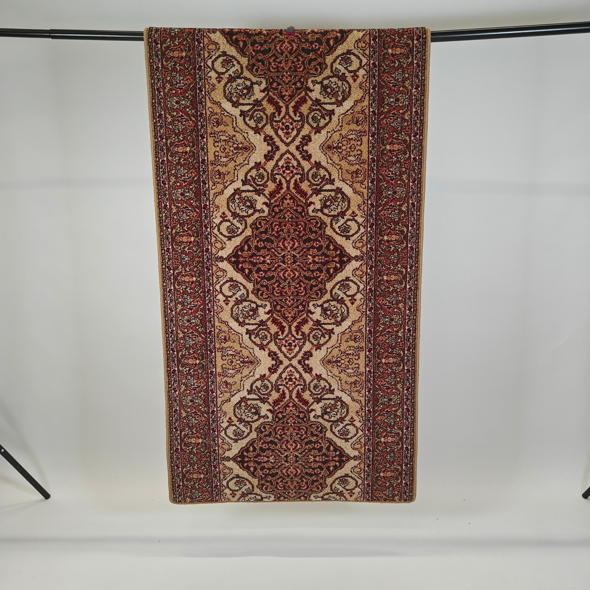 Leyla Oriental Wool rug Roll - Amber