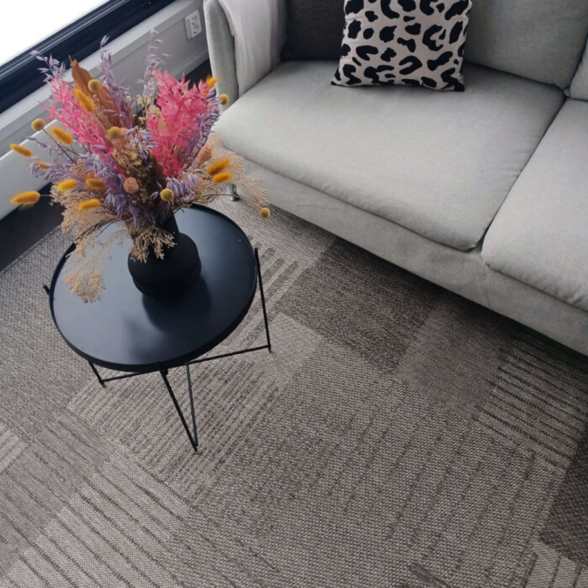 Oslo Flatweave rug Roll - linen
