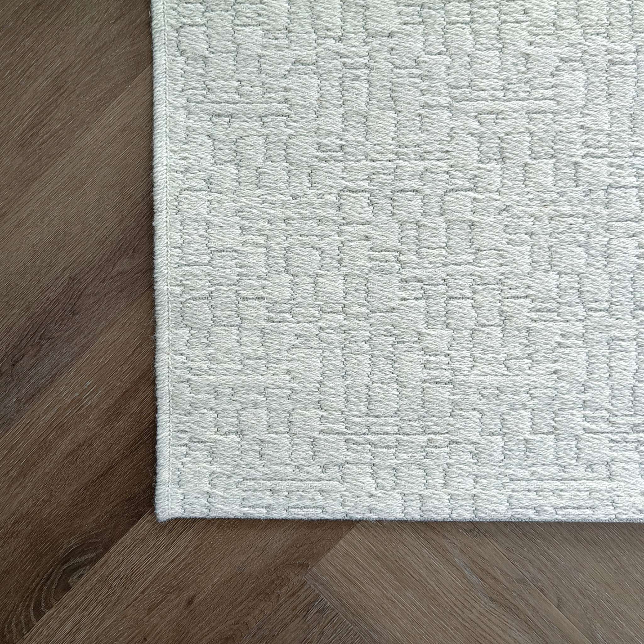 Polaris Wool rug - white