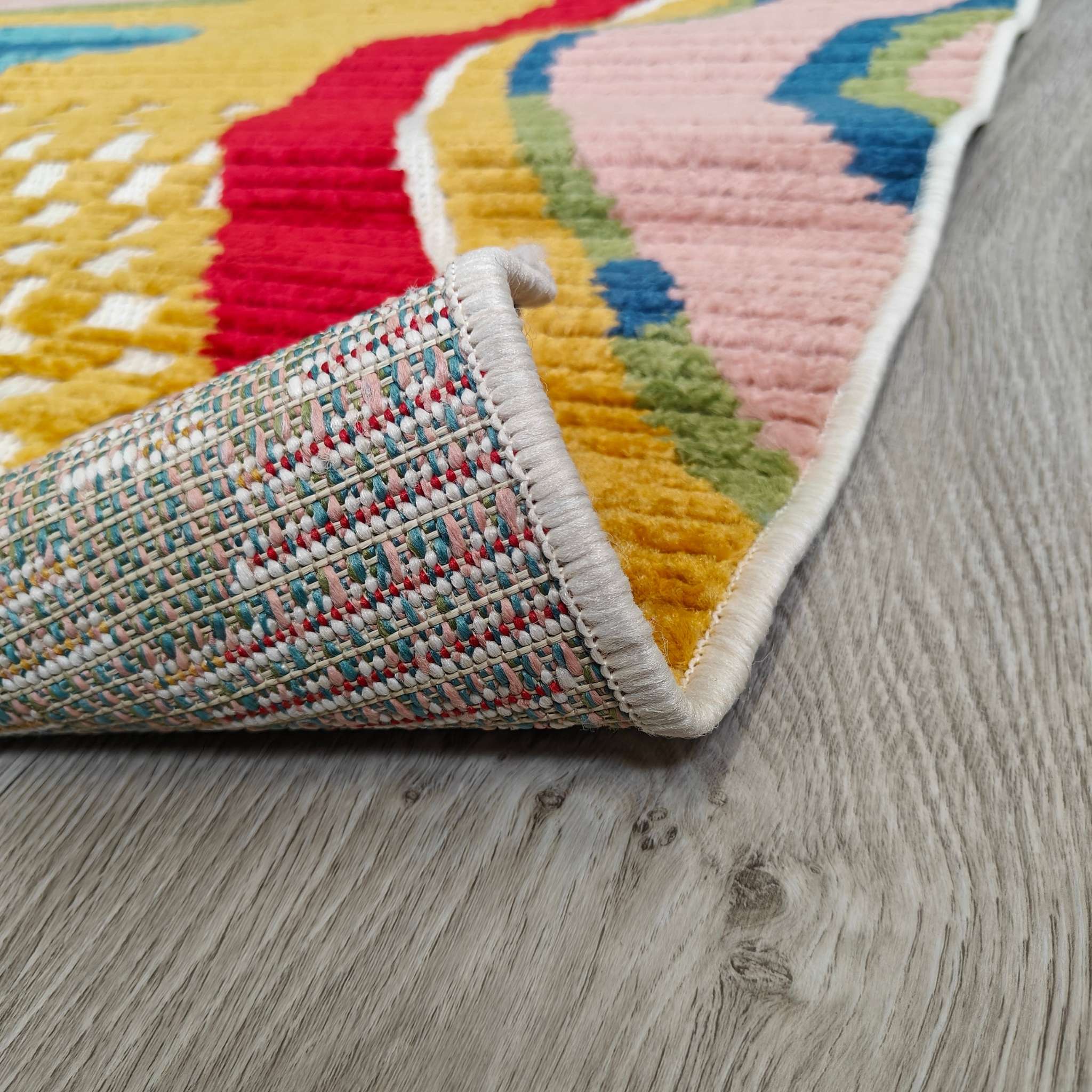Fiesta low pile Rug - beige-colorful