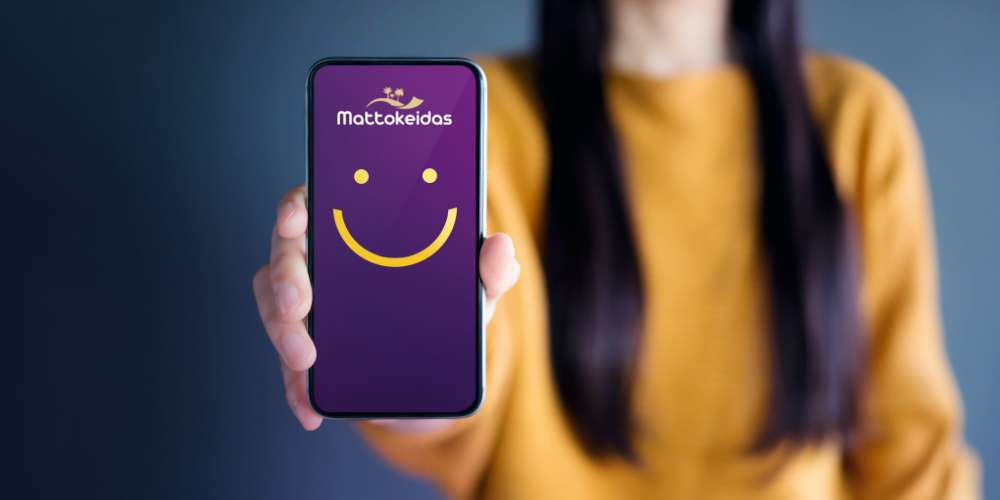 Asiakaskokemuksia onnellinen asiakas