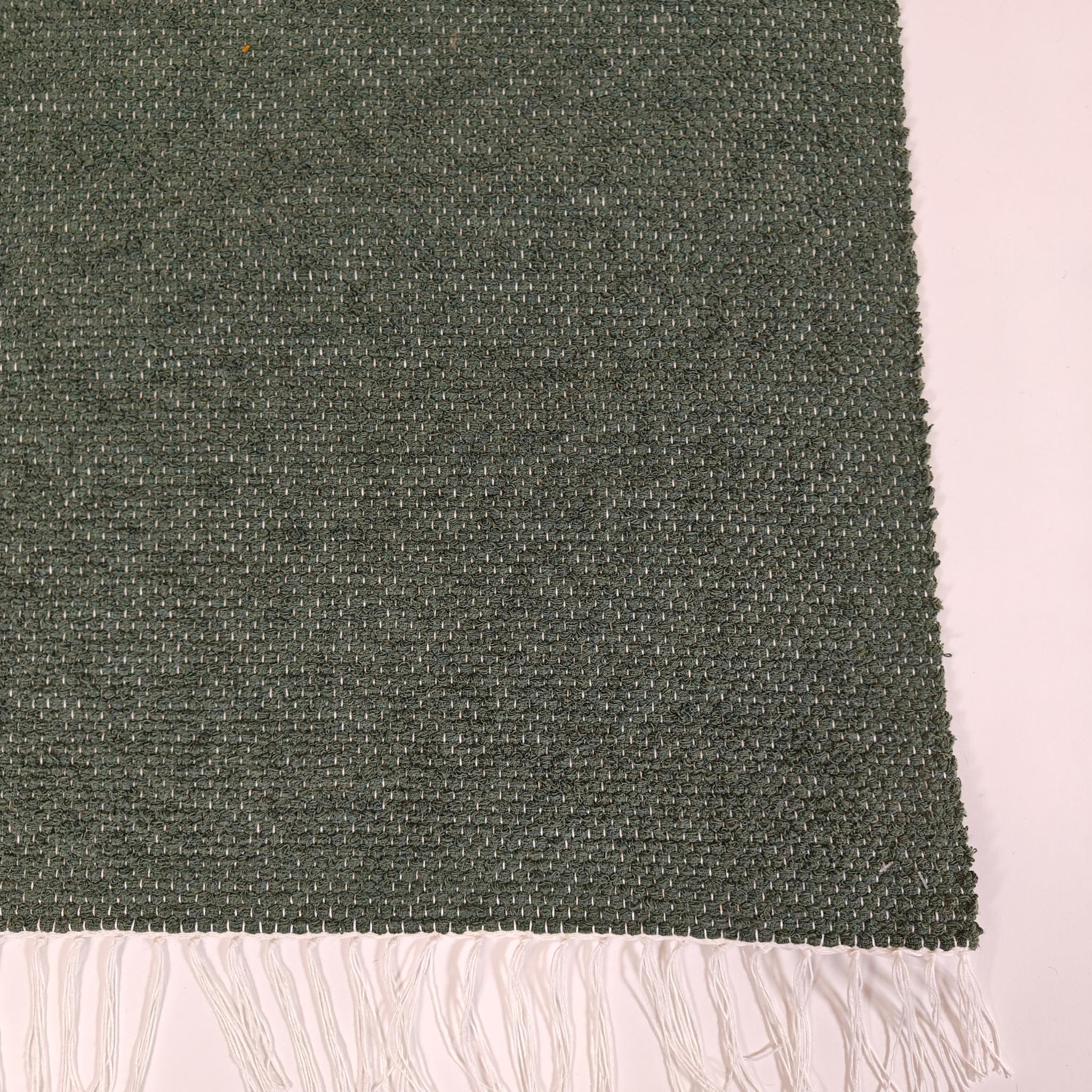 Modern domestic Cotton rug - green/white