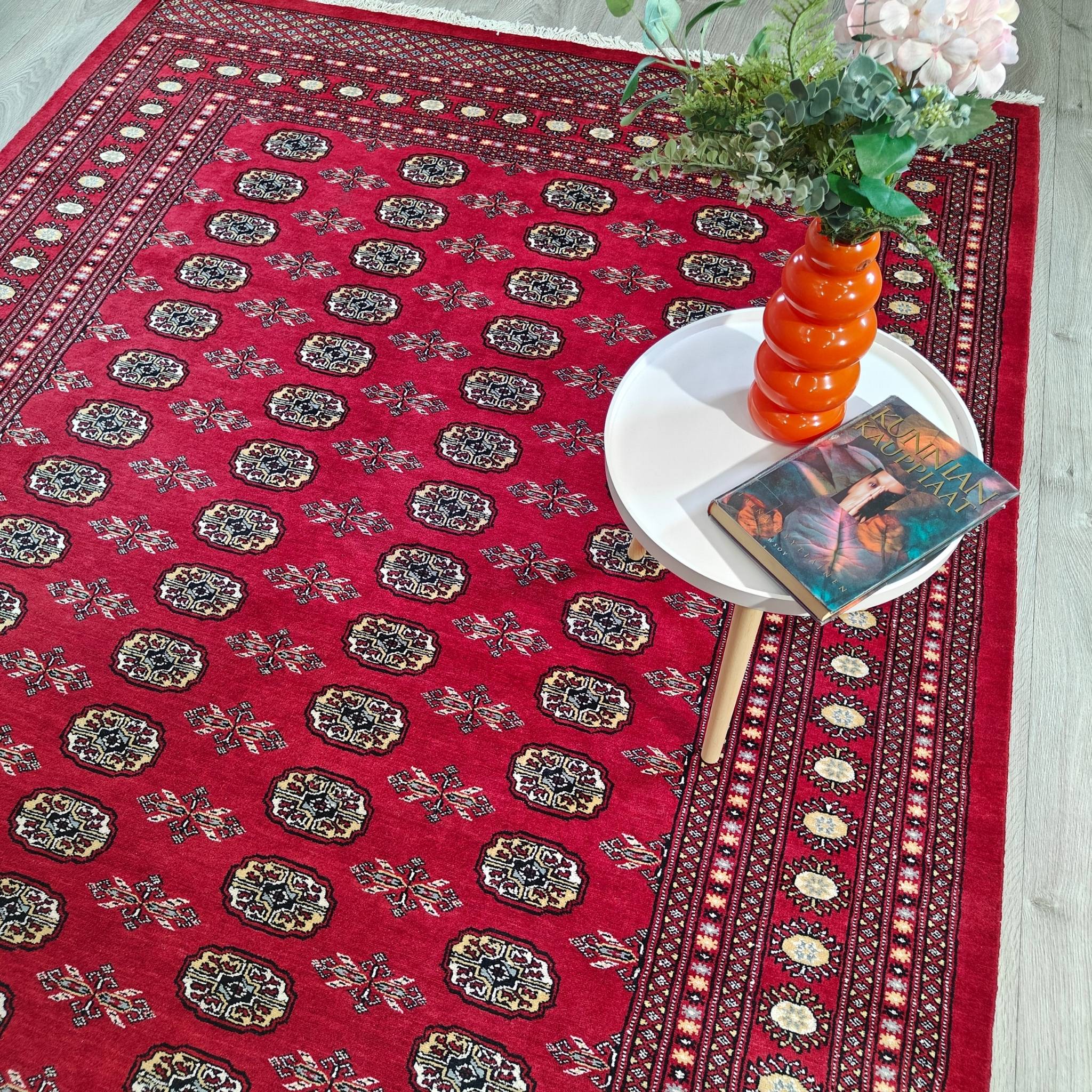 Pakistan Bokhara - punainen - 202x294cm